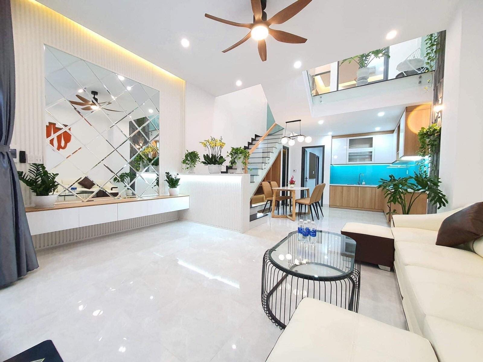 Bán Gấp Nhà Hoa Hậu 2T Lê Thanh Nghị - Hải Châu 70m2 oto giá chỉ 3ty35