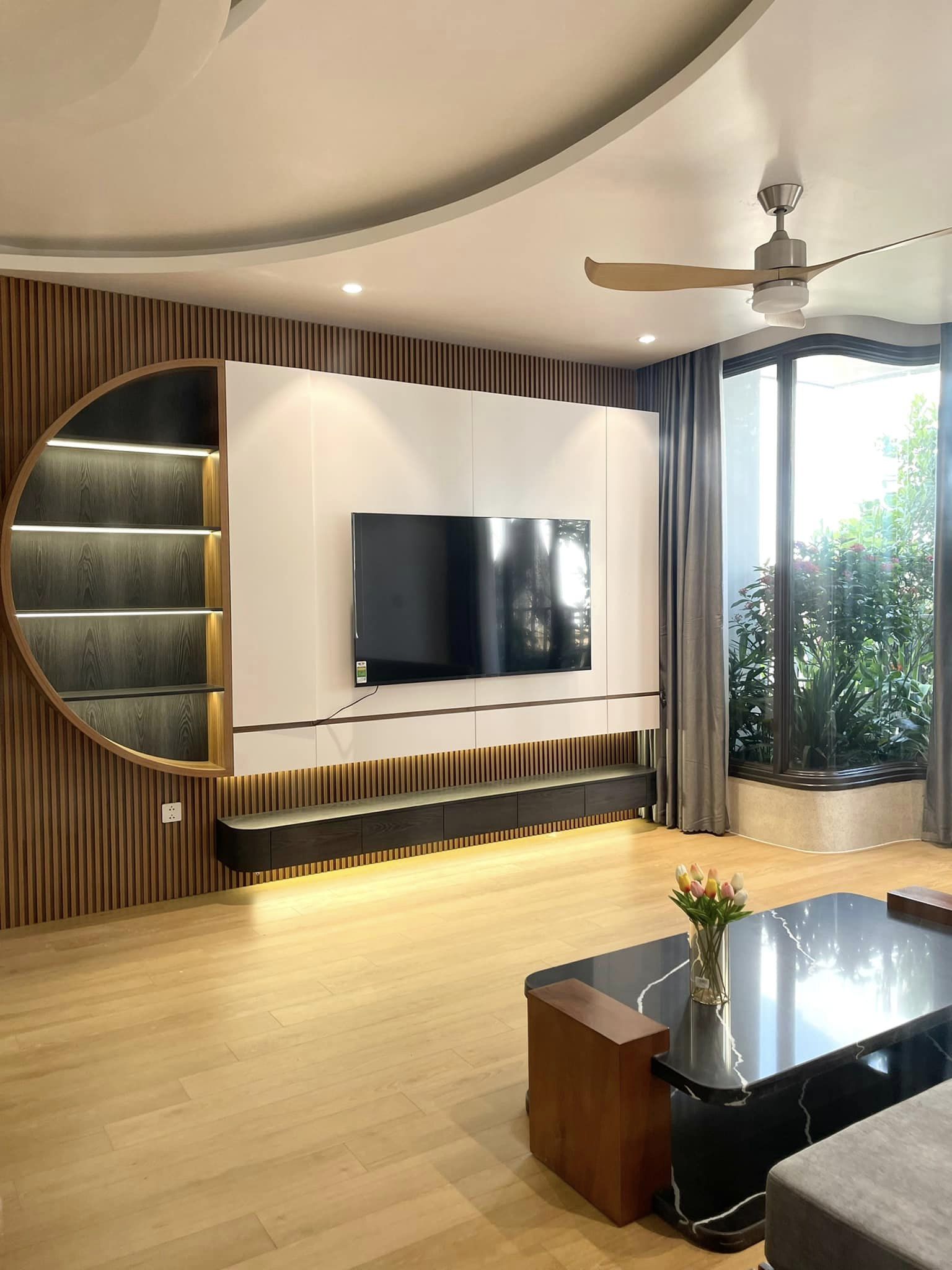 Bán nhà riêng Hoàng Mai 74m2 , 5 tầng bạt ngàn tiện ích