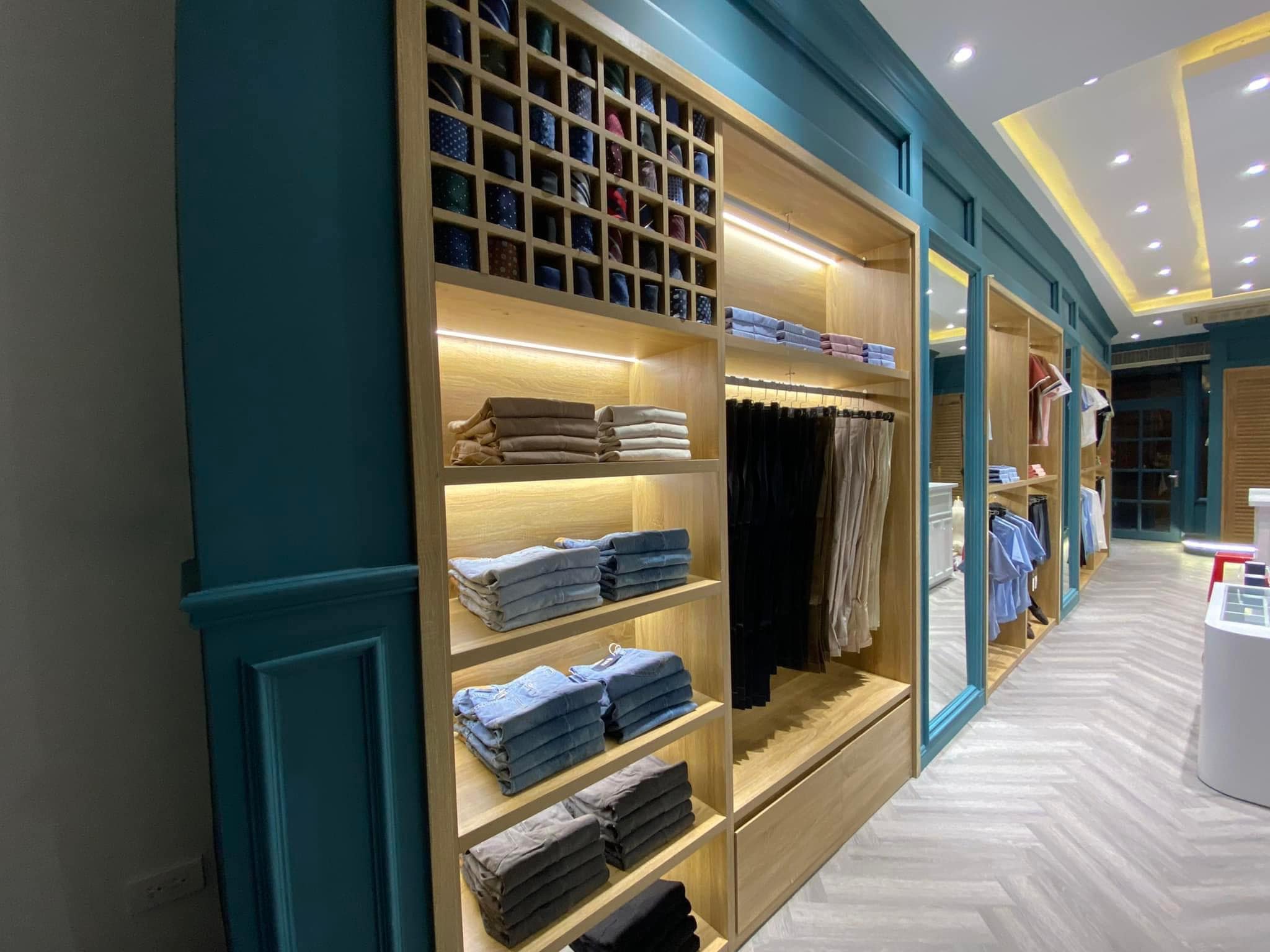 Bán nhà mặt phố Kim Mã – Mặt phố quận Ba Đình – Kinh doanh ngày đêm. 50m 5T MT 4m. Giá rẻ.