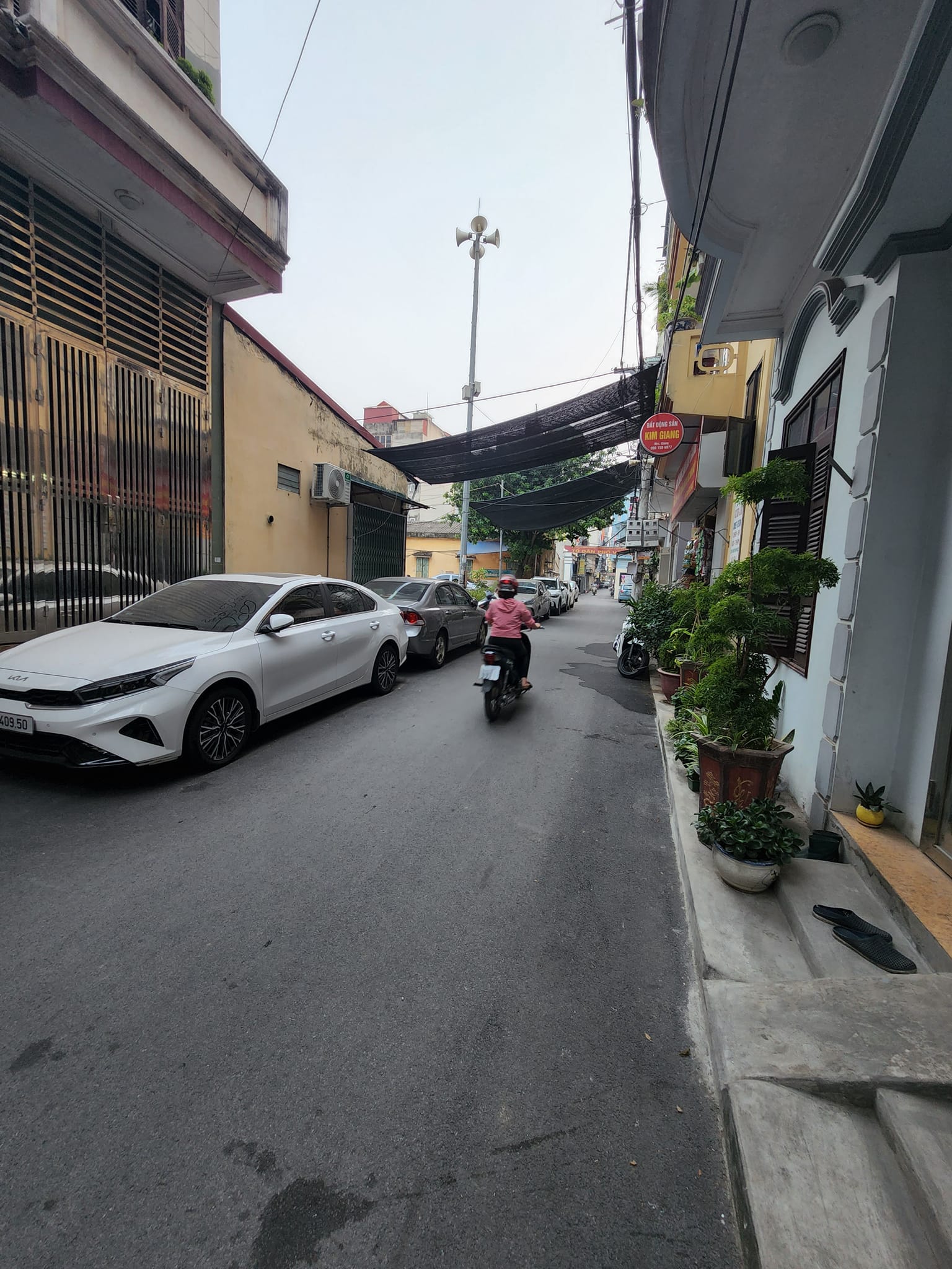 Chủ cần bán gấp nhà Ngô Quyền,khu phân lô cực đẹp,ô tô 7 chỗ chạy vòng quanh đỗ cửa, 46m2 nhỉnh 5 tỷ.