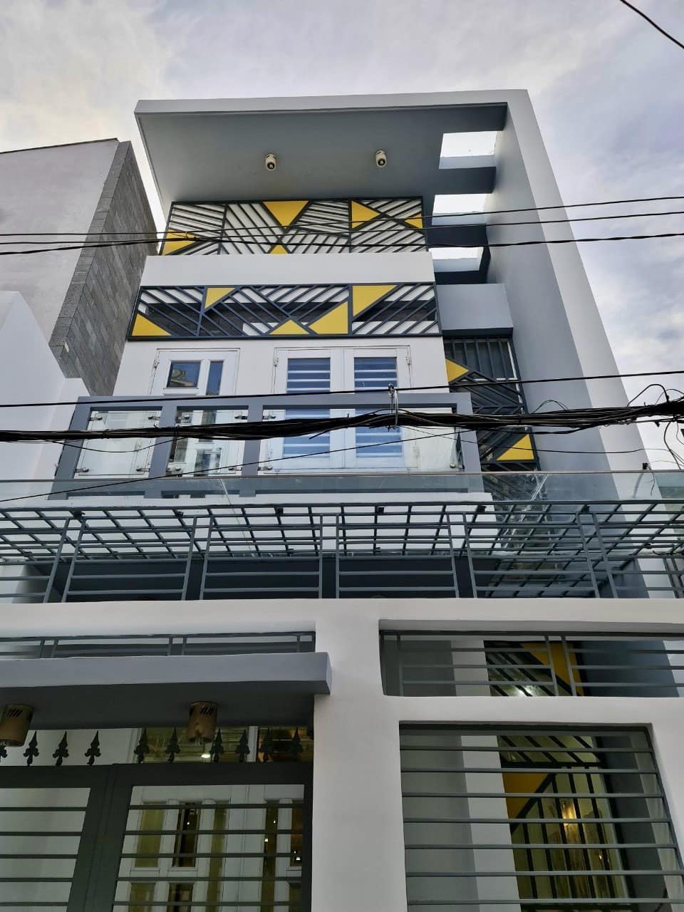 Nhà Hẻm Xe Hơi Huỳnh Thiện Lộc, Tân Phú, 70m2, Nhỉnh 6 Tỷ