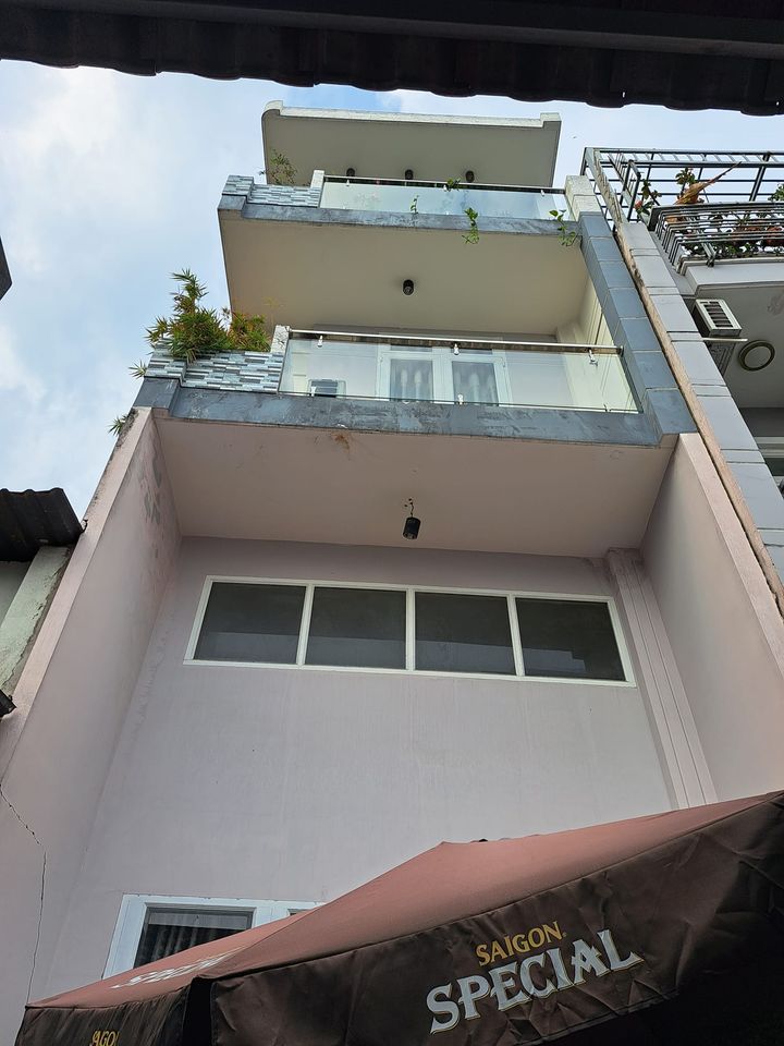 Bán Nhà 4 Tầng, Nở Hậu, Hẻm Xe Tải Kinh Doanh, Lê Văn Lương, Trung Tâm Quận 7. Gía 6 Tỷ Hơn