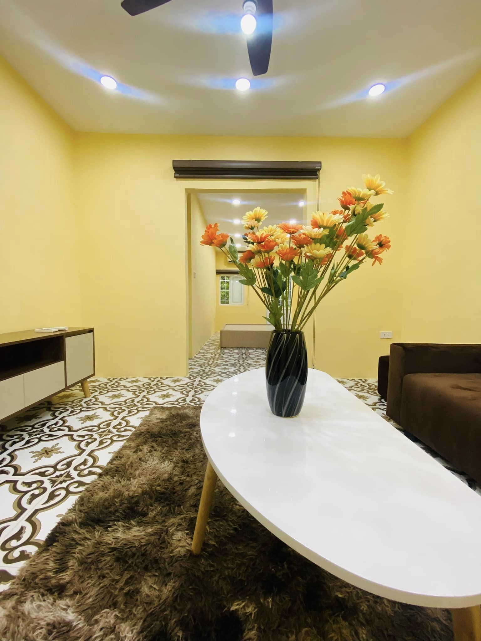 KHU TT VĨNH HỒ-SÁT THÁI THỊNH-TẦNG THẤP-NHÀ NHƯ MỚI-TẶNG NỘI THẤT-GIÁ CHIA SẼ: 1,6 TỶ