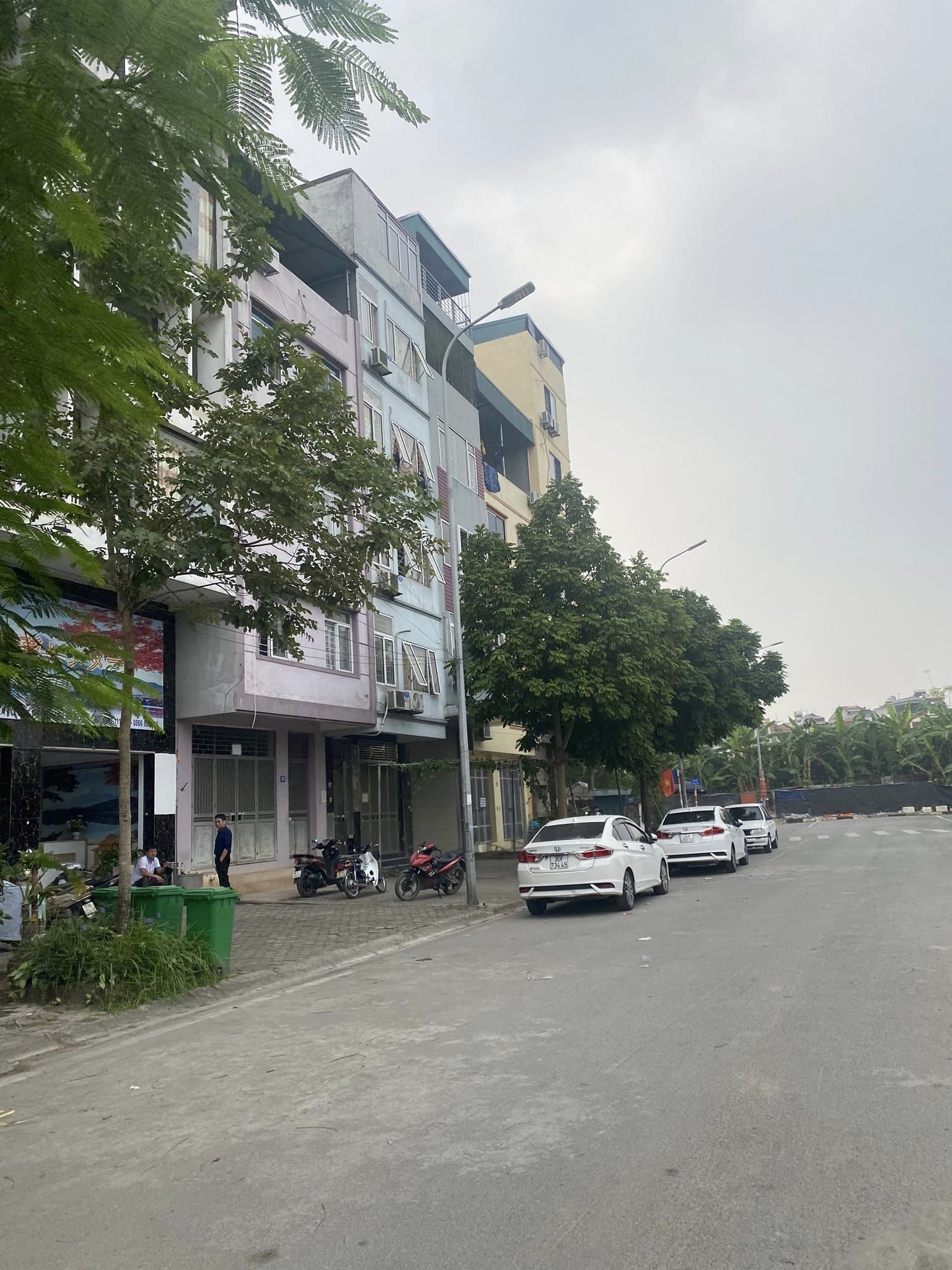 Phân lô Phú Diễn 86m2, MT 6m2, vỉa hè 5m, đường 15m, kinh doanh tốt, cạnh ĐH, 17.9 tỷ