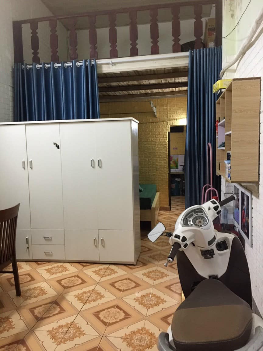 Bán nhà C4 Tả Thanh Oai, sát cầu Tó, 39m2, nhà đẹp ở ngay chỉ 2.05 tỷ