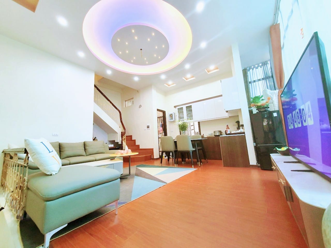 Lô Góc 2 Mặt Tiền Phố Thái Thịnh-Ngõ Thông Kinh Doanh 35m2, MT 5m-6.2 Tỷ