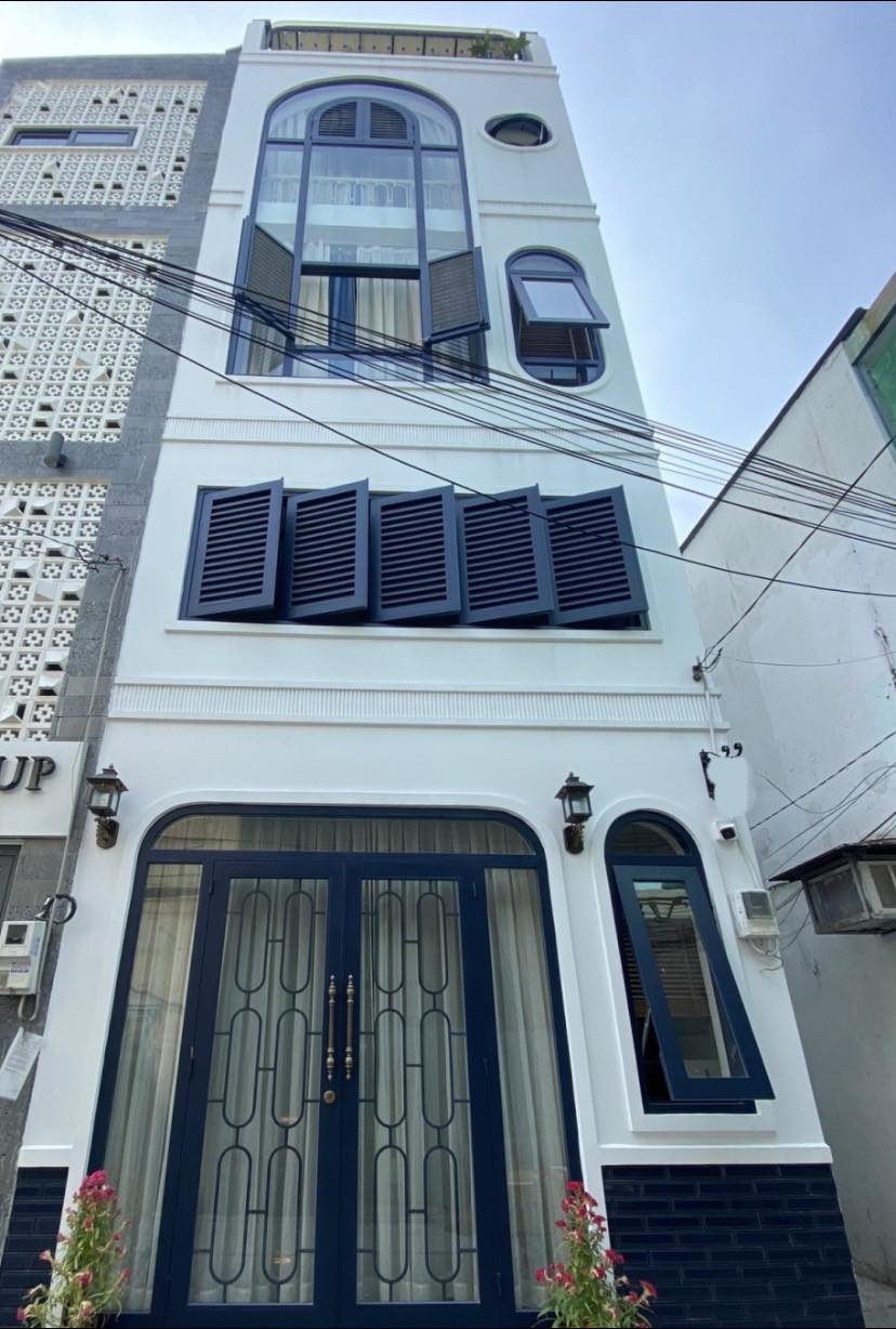 Bán Nhà HXH 5 Tầng, Lê Thúc Hoạch 40m2 Nhỉnh 6 Tỷ