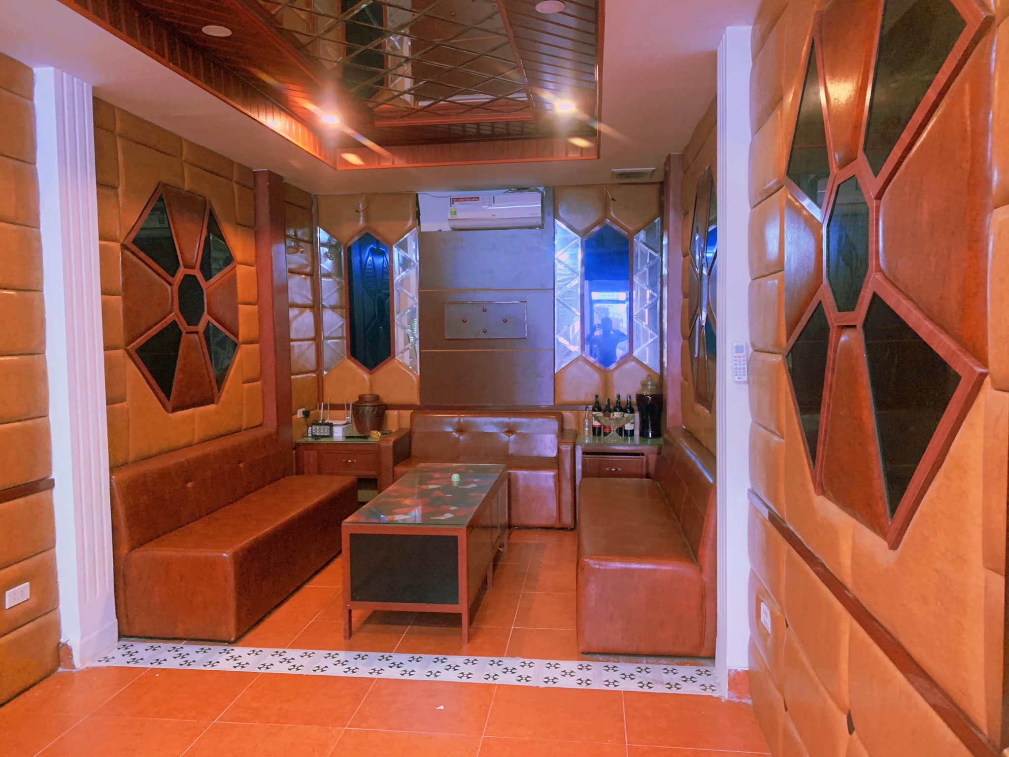 Nhà Phố Yên Lãng - Đống Đa - Rộng 60m2 - 6 tầng - Giá 9.1 Tỷ.