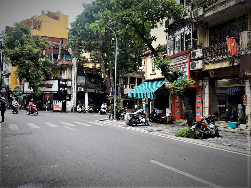 Chỉ 265TR/M2 - có nhà Mặt Phố Hoàn Kiếm. Khu Vực Hiếm Nhà Bán - MẶT TIỀN RỘNG.