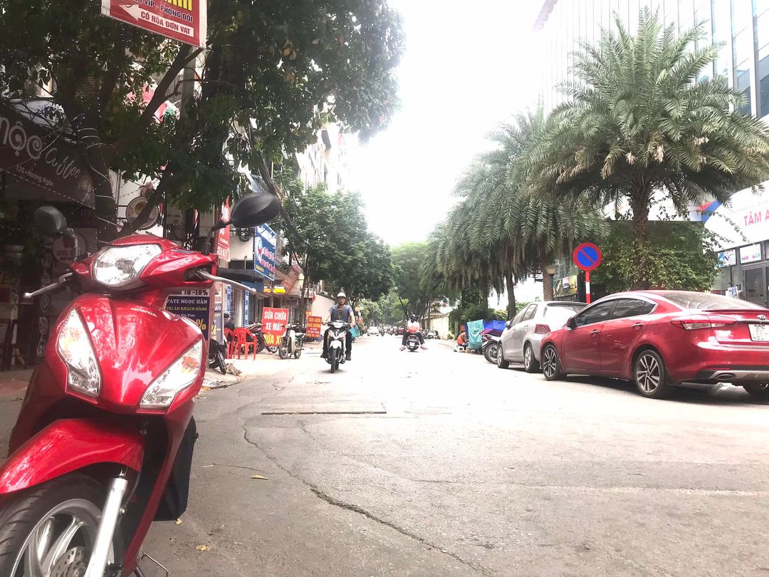 MẶT PHỐ HOÀNG NGÂN, 10 TẦNG, THANG MÁY, 224.5M2, MT 16M, 142 TỶ