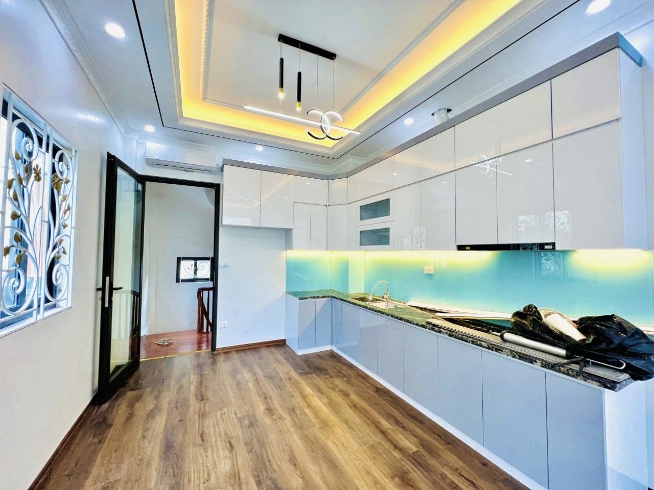 Chưa đến 6 tỷ, bán nhà Giáp Nhị gara oto, nội thất long lanh, nhà đẹp đón tết 2023