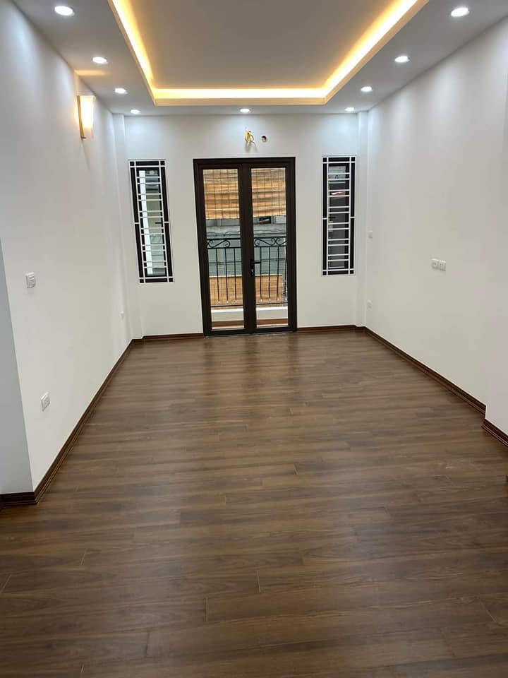 SIÊU PHẨM ĐỐNG ĐA - NỞ HẬU - NGÕ NÔNG – OTO ĐỖ GẦN NHÀ GIÁ CHỈ NHỈNH 6 TỈ !! MUA NGAY