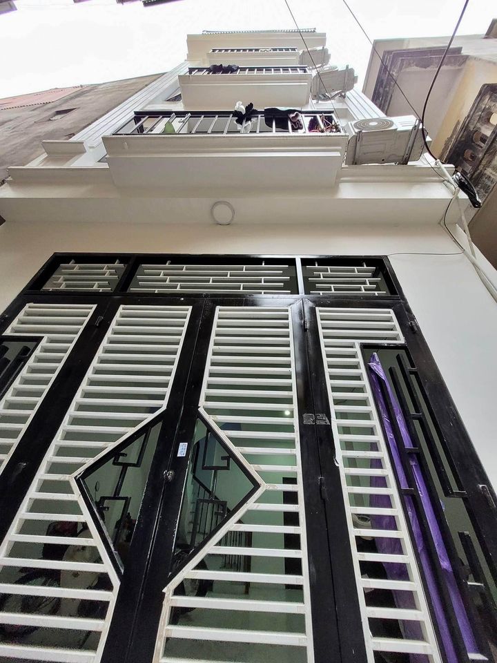 CHÍNH CHỦ BÁN NHÀ NGÕ 190 NGUYỄN TRÃI – KHU VỰC AN SINH TỐT - HIẾM NHÀ BÁN 59m2 - 5.5 Tỷ