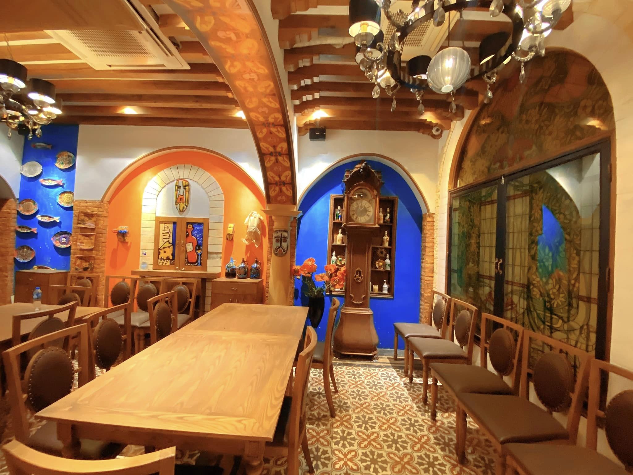 CỰC HOT -CỰC HIẾM, Nhà Ô tô tránh, KD đỉnh Phố Giảng Võ, Trần Huy Liệu 124m, 5Tầng, MT khủng 8.2m - 33 Tỷ