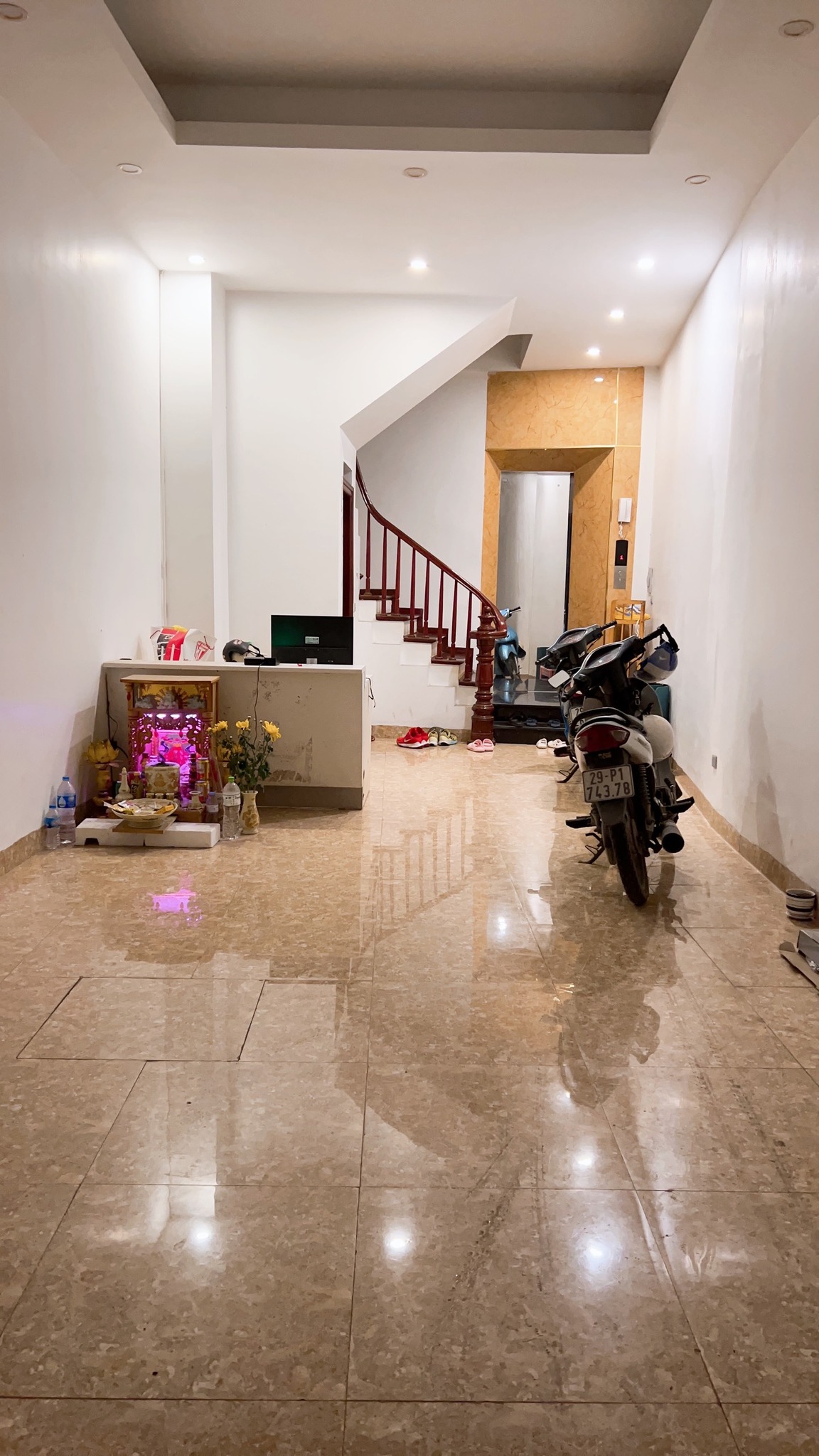 Bán gấp 6 tầng thang máy Phạm Thận Duật 45m2, phân lô vỉa hè 2 ô tô tránh, 10.6 tỷ