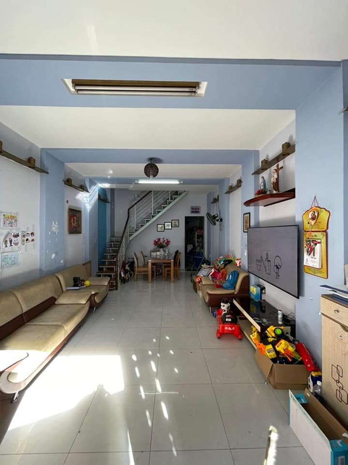 BÁN NHÀ 2 TẦNG 64M2 -LŨY BÁN BÍCH -CHỈ 5 TỶ BA .X