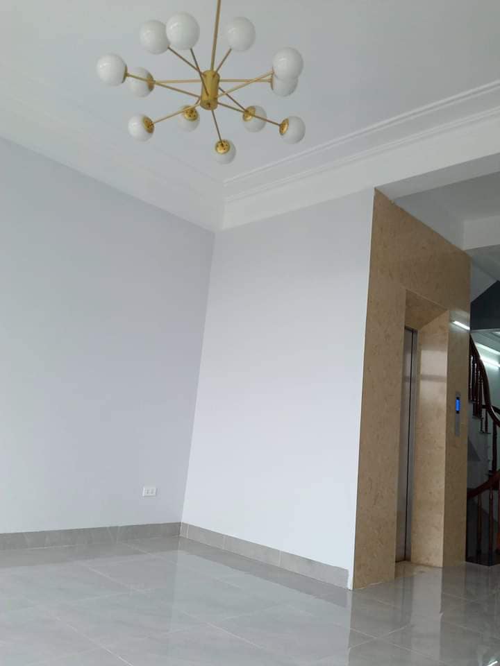 Cho thuê nhà LK Đức Giang, 80m2x5T, thang máy, 19tr/th.