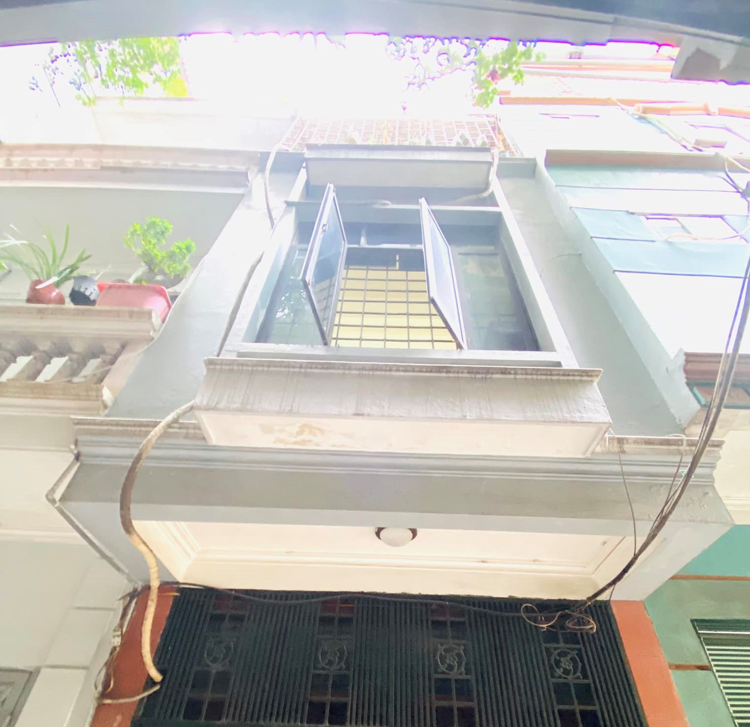 BÁN NHÀ BẠCH MAI- 2 THOÁNG- NGÕ 3M- RA PHỐ 50M - KD- DÂN TRÍ- NHỎ TIỀN= NHỈNH 3,5 TỶ