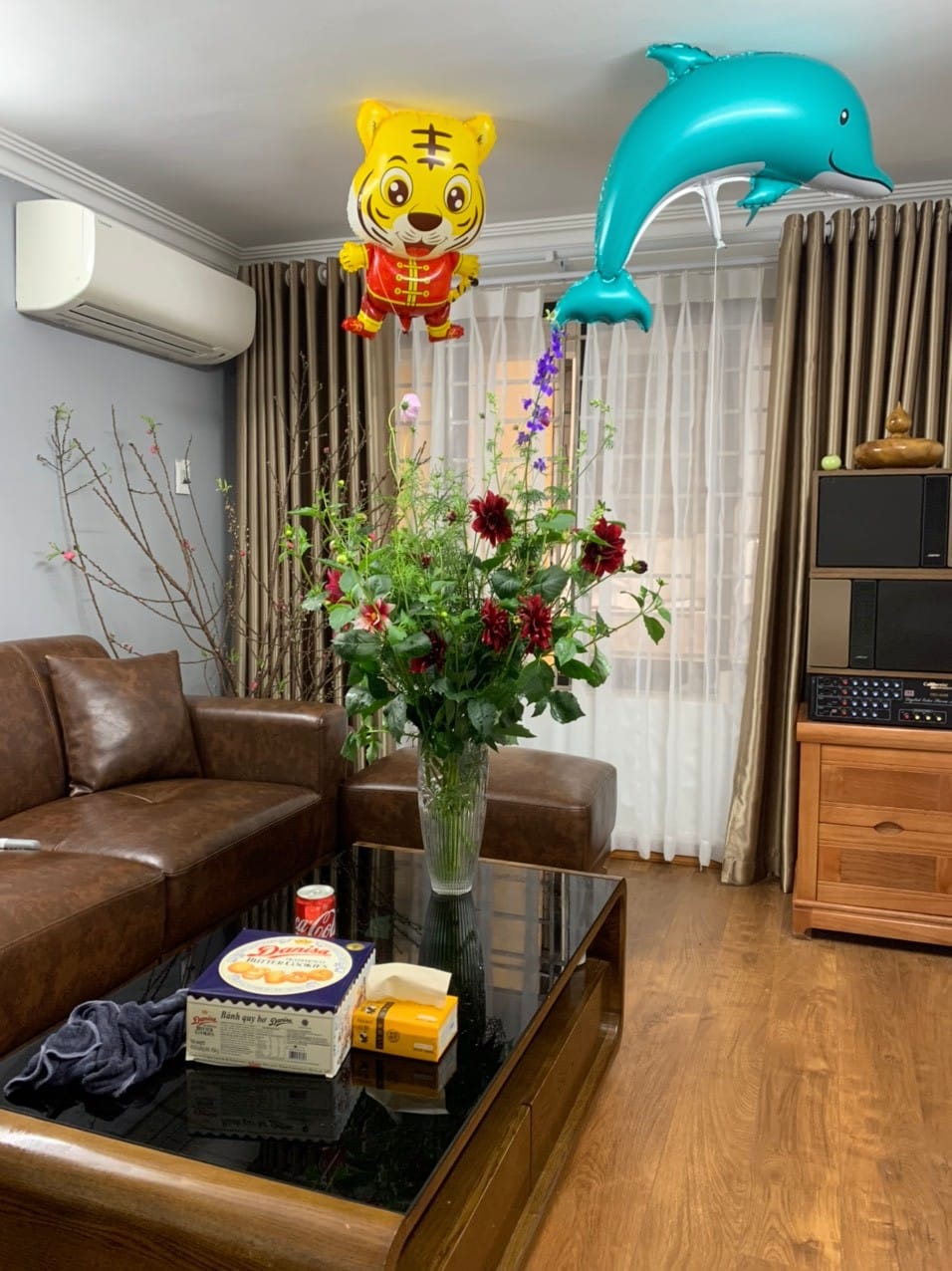 Bán nhà Bằng B quận Hoàng Mai 26m2, 2 tầng, ngõ thông, kinh doanh 2.25 tỷ