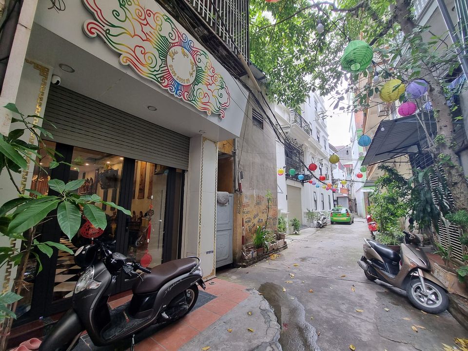 Sự lựa chọn tinh tế nhà NGỌC LÂM 6 TỶ ngõ Ô TÔ quay đầu