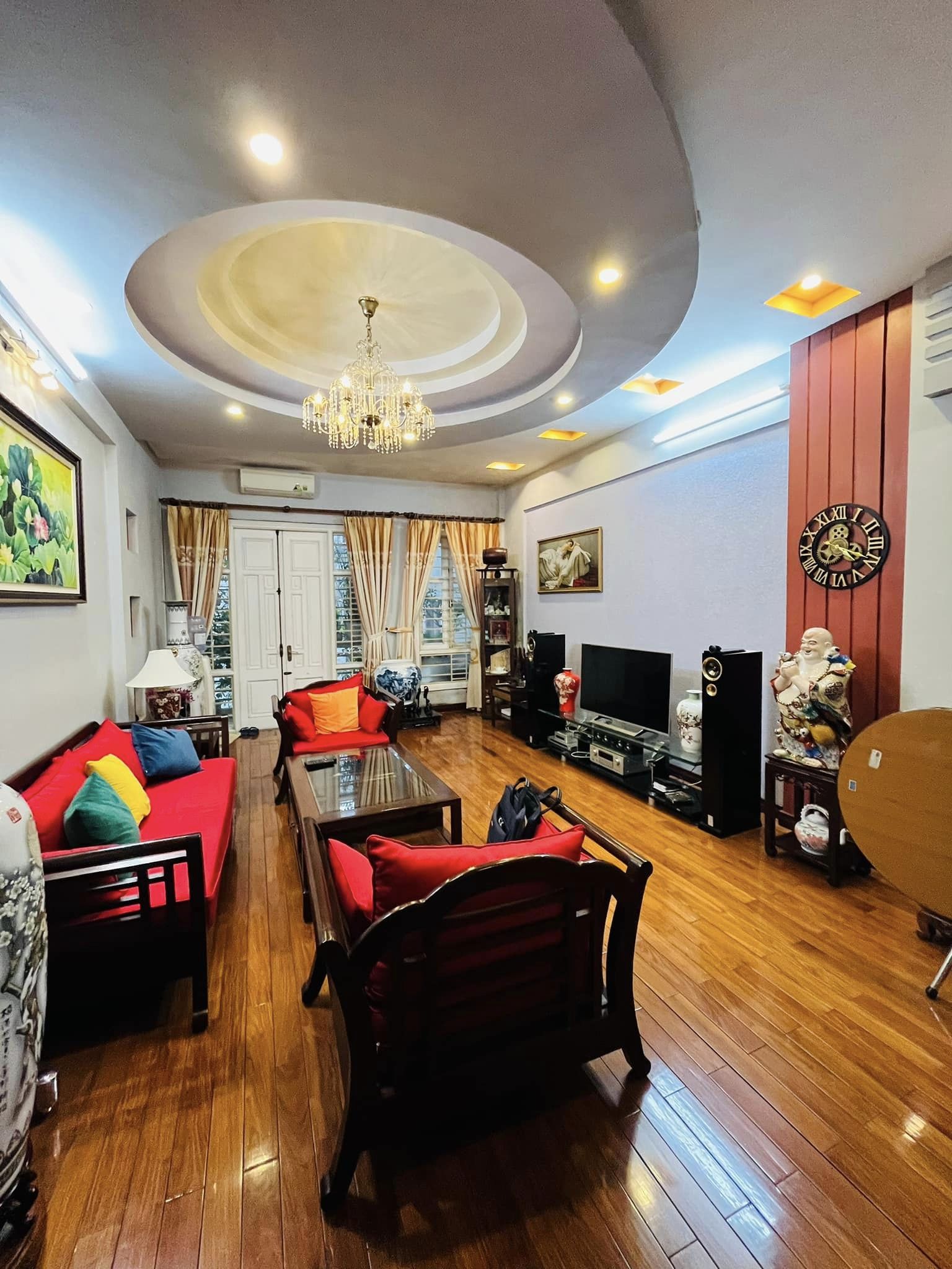 BÁN NHÀ 5T-105M-22.6TY-NGUYỄN CHÍ THANH-ĐỐNG ĐA