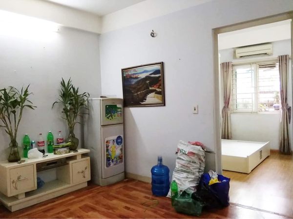 Cần bán CHCC 60m2 gồm 2 phòng ngủ đường Trường Chinh