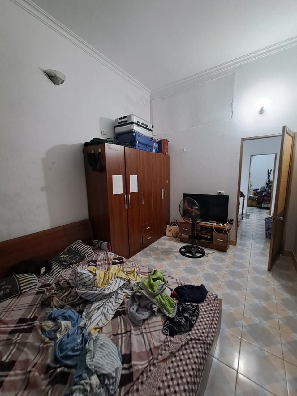 BÁN NHÀ RIÊNG TT THANH XUÂN, Ô TÔ ĐỖ CỔNG NGÀY ĐÊM, CÁCH NGÃ TƯ SỞ 200M, 4.9 TỶ, 40M2.