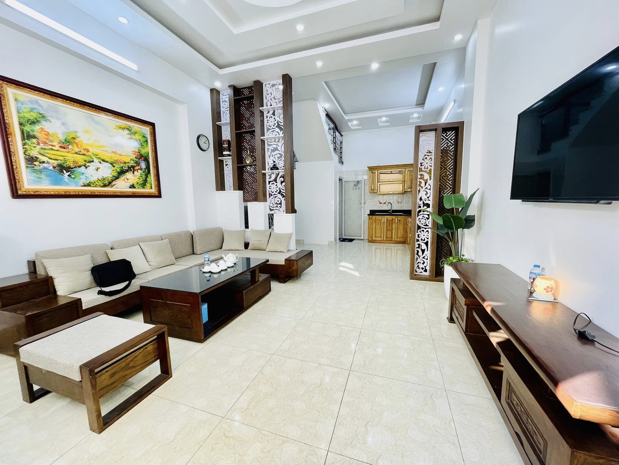 Bán nhà Vũ Trọng Phụng Thanh Xuân 34m2 4 tầng mặt tiền 5.1m nhỉnh 4 tỷ lô góc ô tô kinh doanh LHCC