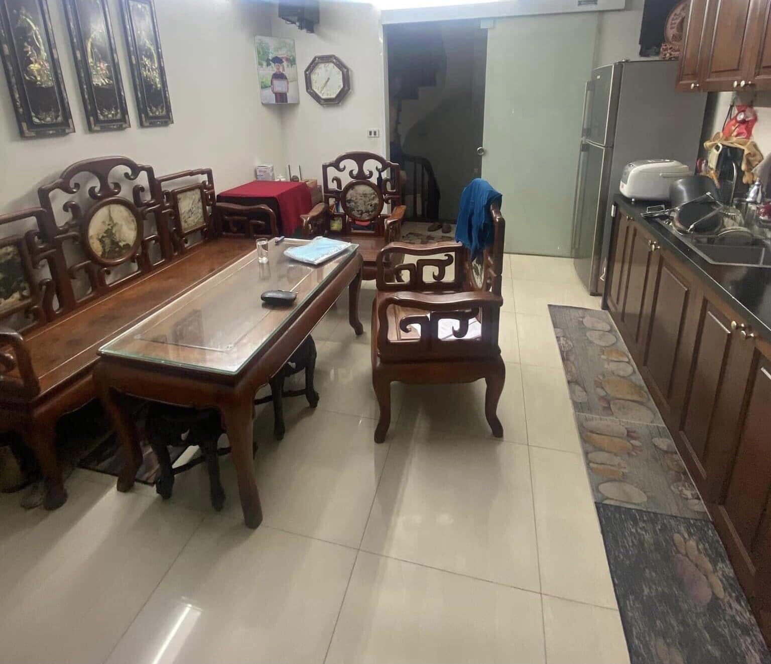  150m2