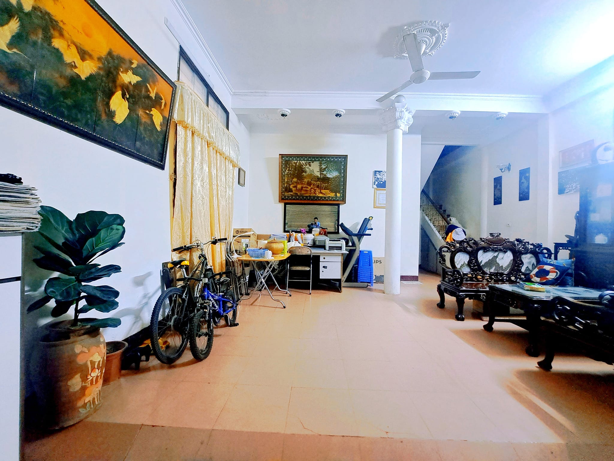 Bán nhà Âu Cơ, Tây Hồ. Ngõ to như phố, kinh doanh tốt, ô tô tránh giá 11 tỷ