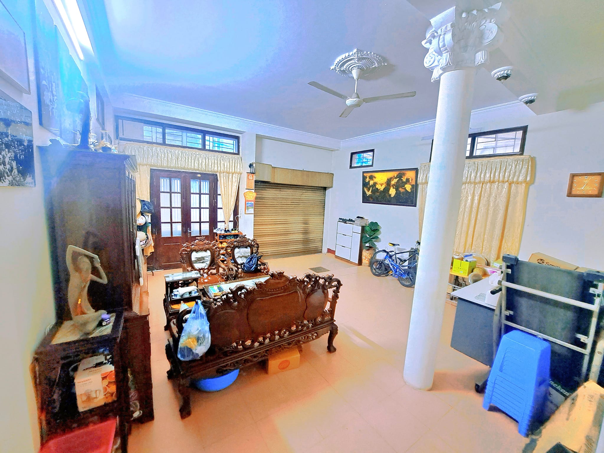 Bán mảnh đất đẹp đường Lạc Long Quân, Tây Hồ. 10m ra phố, ô tô vào nhà, giá 14 tỷ.