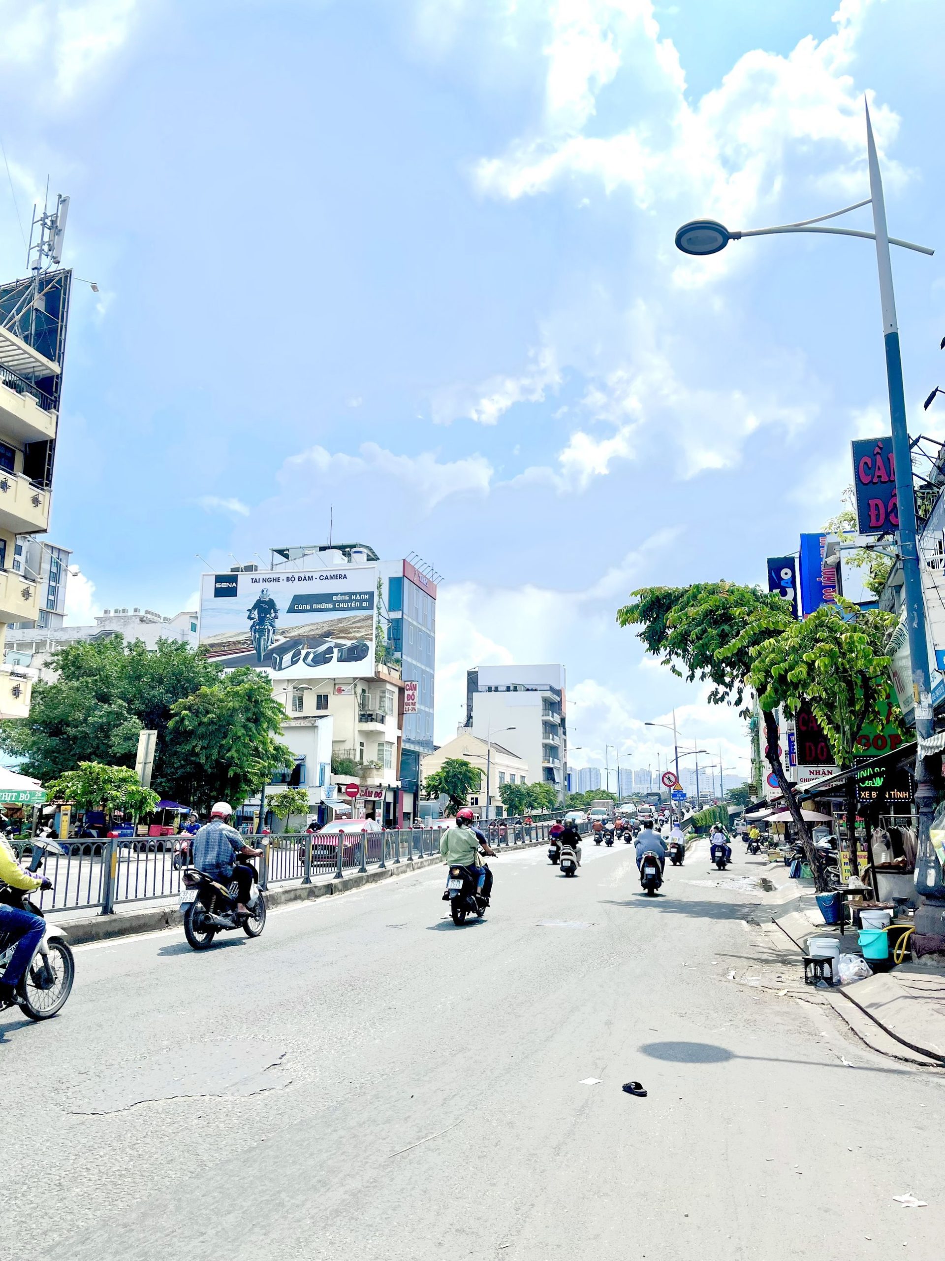 HOT Bán Nhà Mặt Tiền Nguyễn Văn Cừ Quận 1 Giá 33 tỷ Bớt Lộc