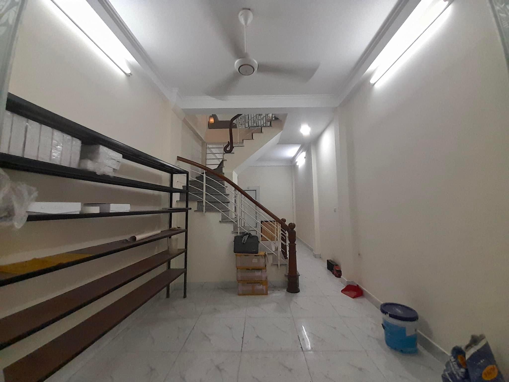 Bán nhà Vũ Tông Phan,Thanh Xuân nhà đẹp về ở luôn.