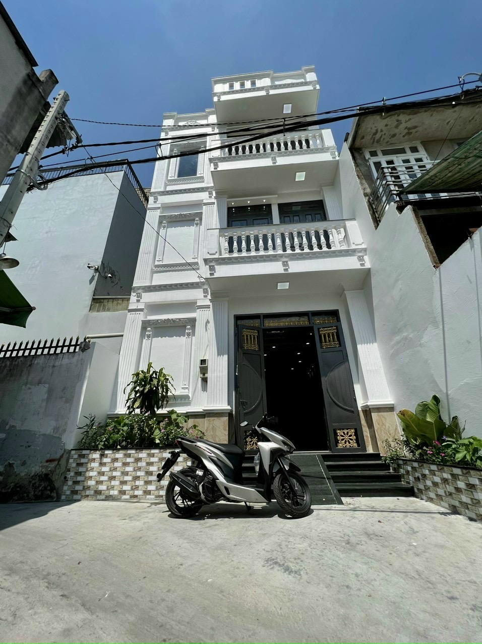 Nhà Phố khu trung tâm. 1/ Trần Thị Cờ. Phường Thới An. Quận 12