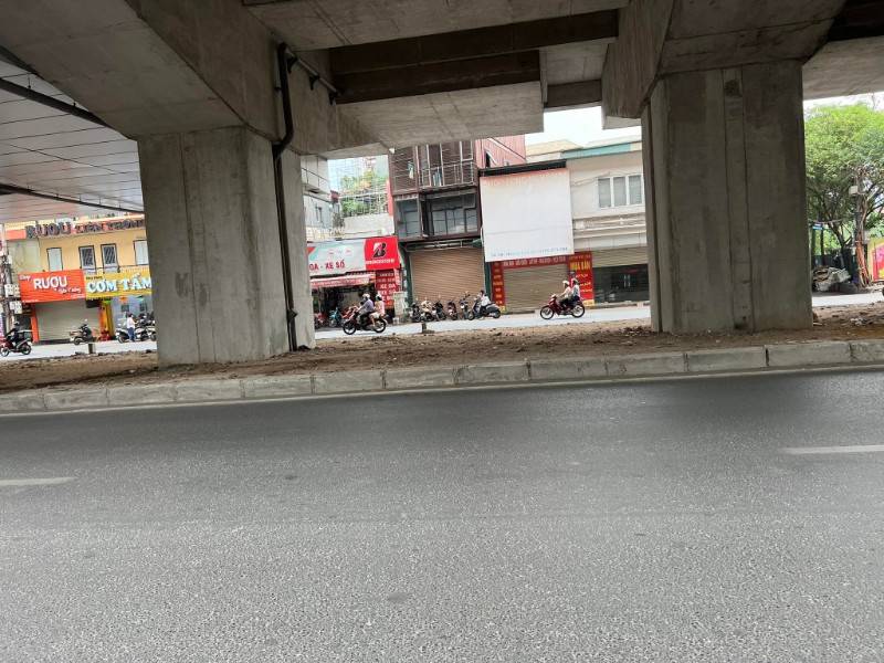 Bán đất Đống Đa , mặt đường Hoàng Cầu , vỉa hè rộng , kinh doanh ổn định , giá hấp dẫn