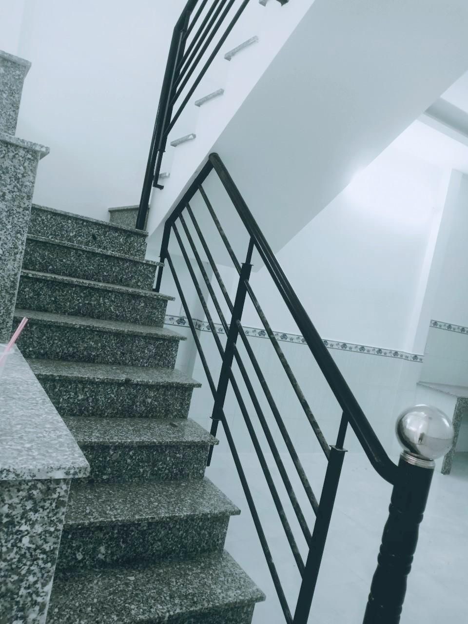 Nhà hẻm XE TẢI Liên khu 5-6 60m2 2 tầng nhỉnh 3.5 tỷ