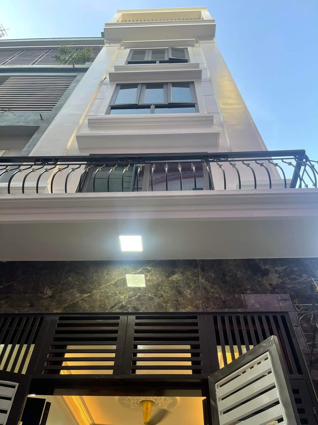 Trung tâm Ngã Tư Sở, nhà mới đón Tết, ngõ ô tô, 30m2 x 5 tầng, 4.15 tỷ