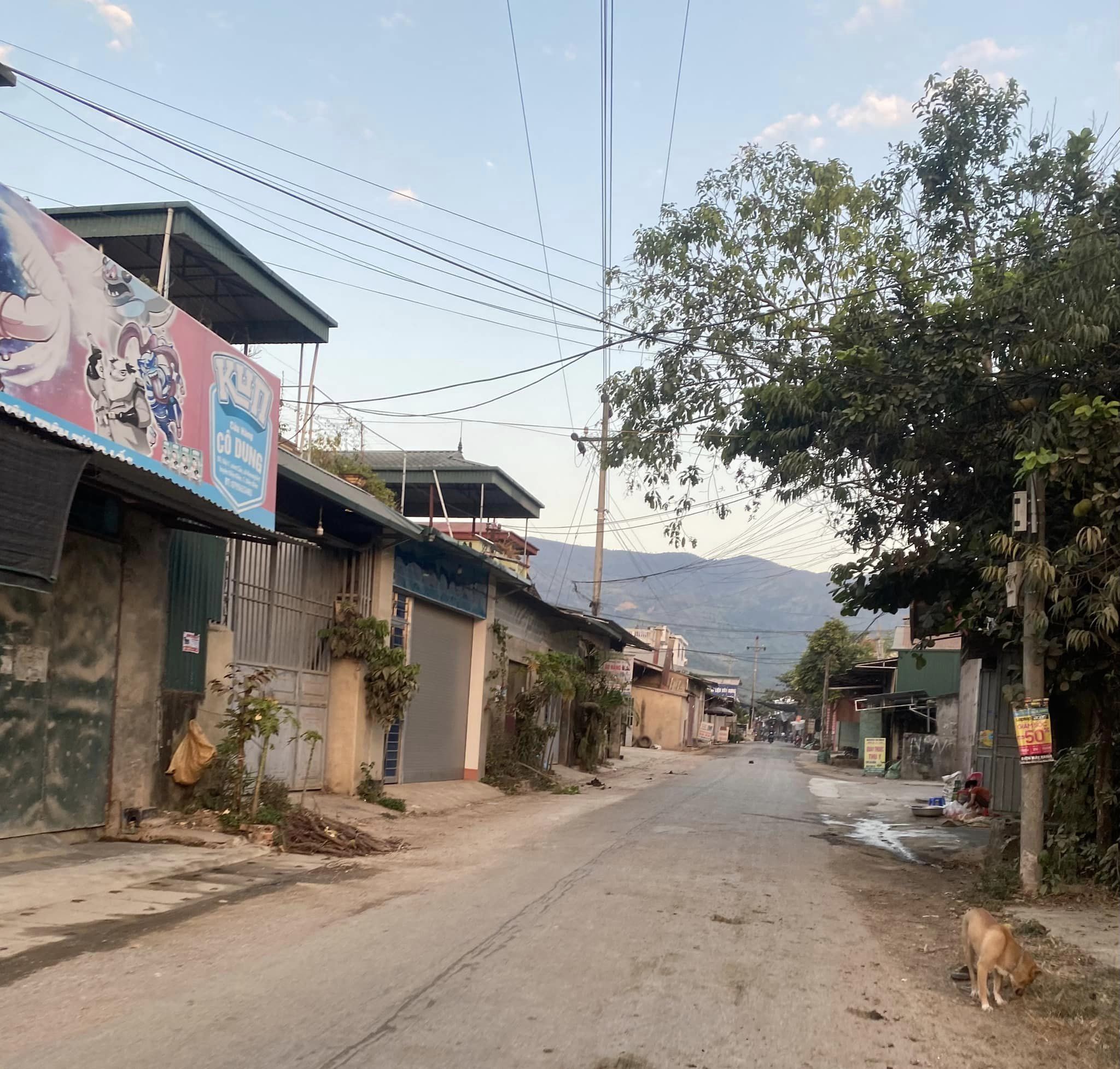 Em có mảnh đất ở đội 9 Pom Lót, huyện Điện Biên cần bán