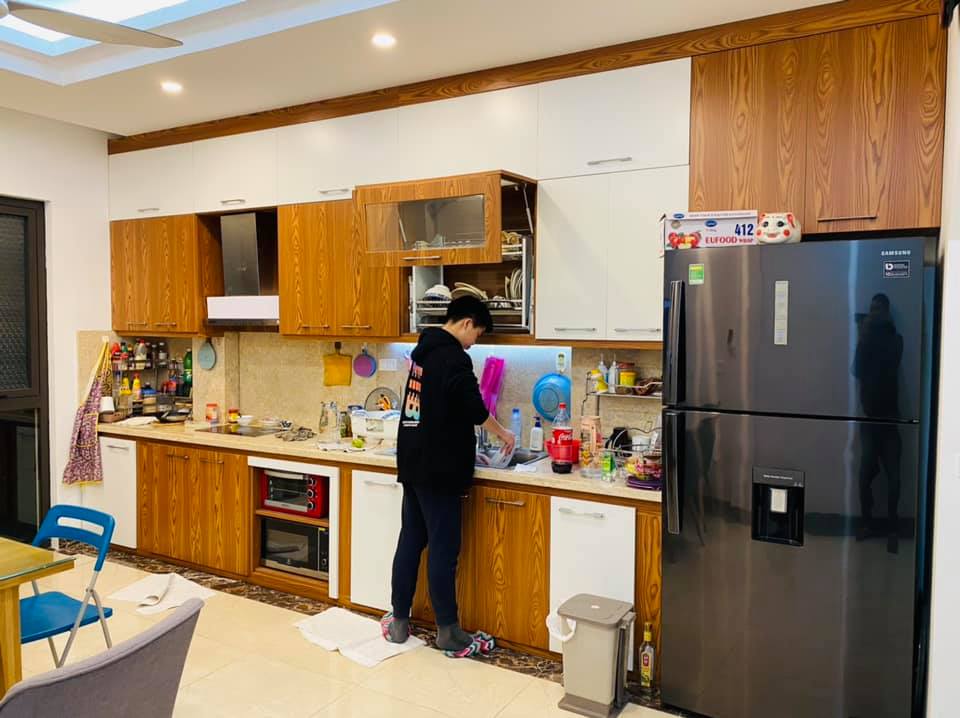 CÁCH PHỐ VÀI BƯỚC CHÂN - Quán Thánh 33m x 4 tầng, giá 4.19tỷ.