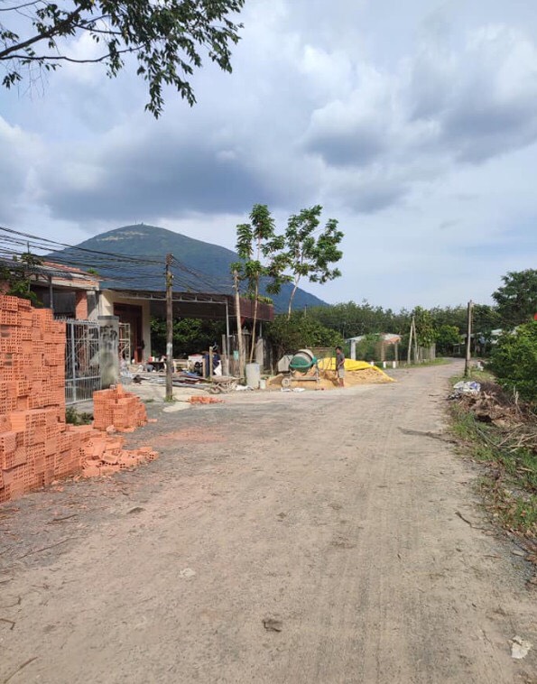 Đất TP Tây Ninh sát bên Vincom cơ hội đầu tư có 102