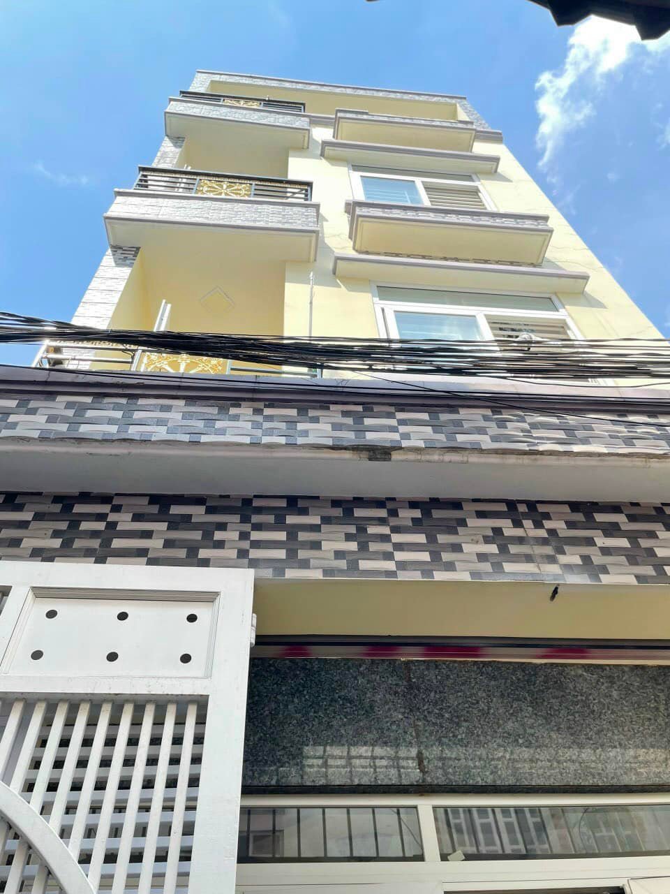 NHÀ MỚI ĐÓN TẾT-SÁT CITYCLAND-DT 53M2-GIÁ 4.7 TỶ