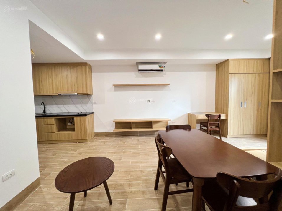 Cho thuê căn hộ mini ngõ 279 Đội Cấn, Ba Đình, HN