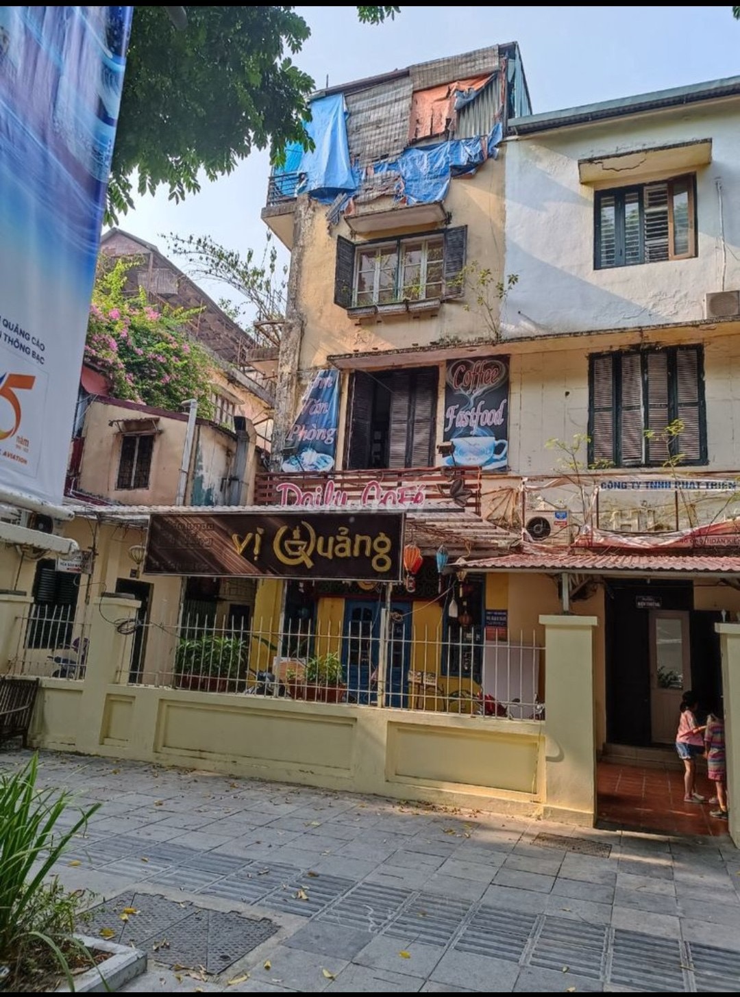 Cho thuê mặt bằng kinh doanh khu vực Trần Hưng Đạo - Hoàn Kiếm, mặt tiền 10m