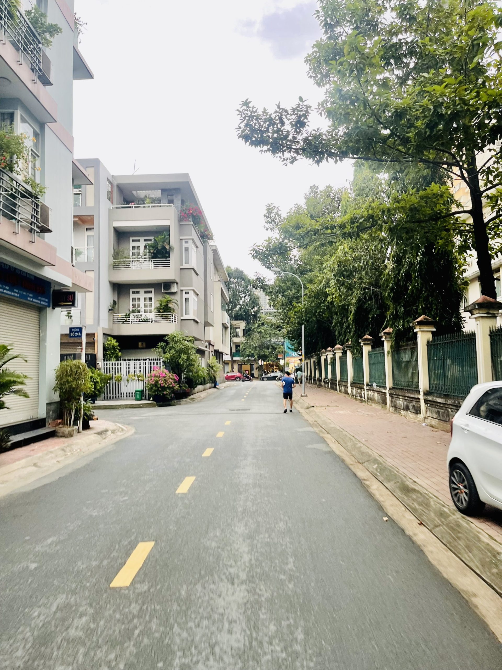 Cần bán gấp lô đất MTĐ GS2, Đông Hoà, Dĩ An, Bình Dương, sổ riêng, 80m2, thổ cư 100%, Giá 1.9 Tỷ