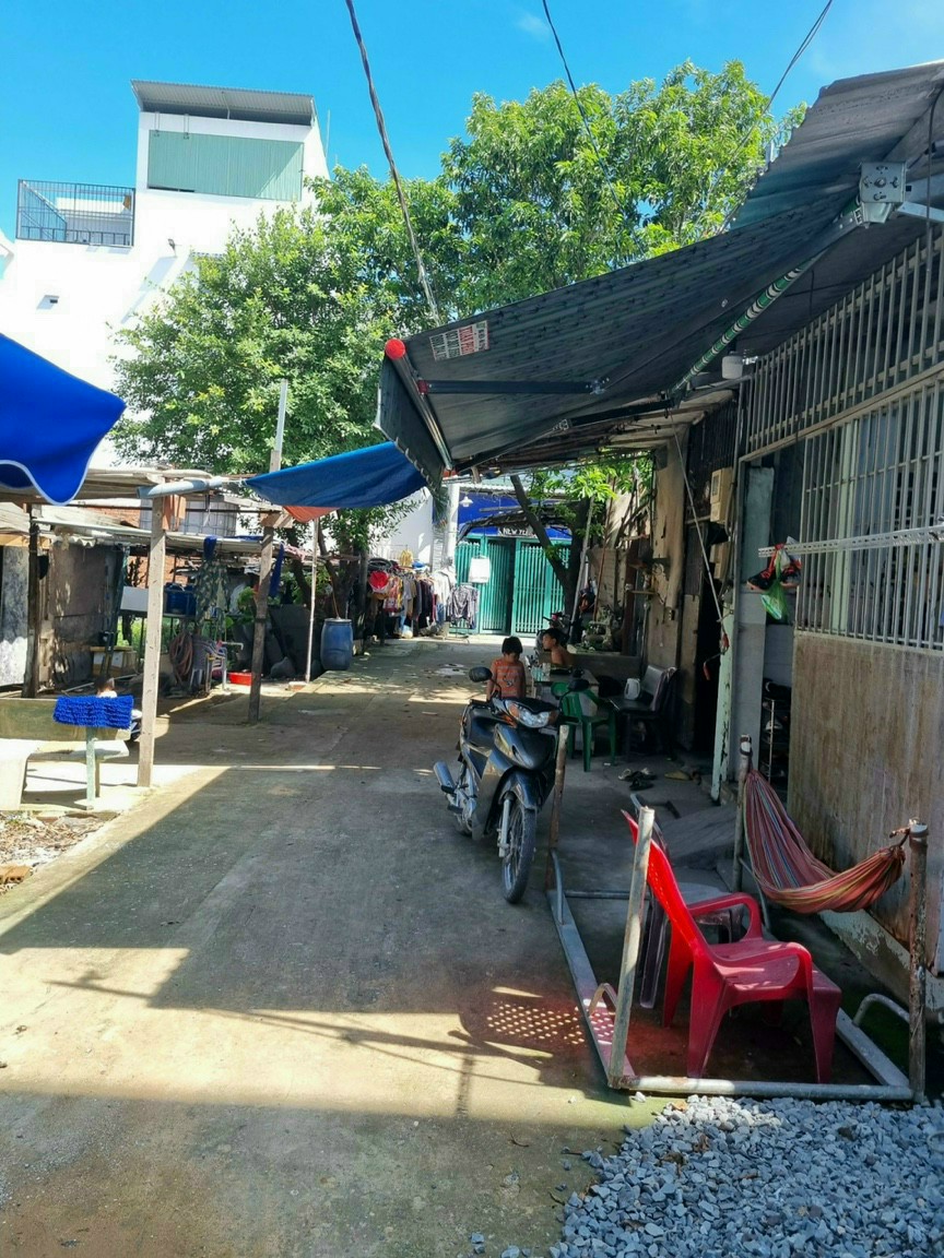 NHÀ Bình Thành Bình Hưng hòa B Bình Tân GIÁ 2 ty8 cho 56m2 đất ở