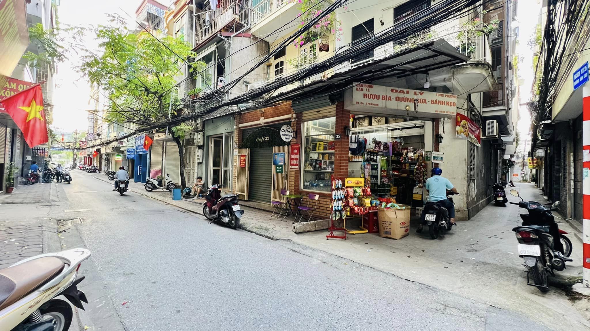 Bán nhà phố Văn Cao DT 55m 6 tầng thang máy MT rộng 4m giá 14.5 tỷ