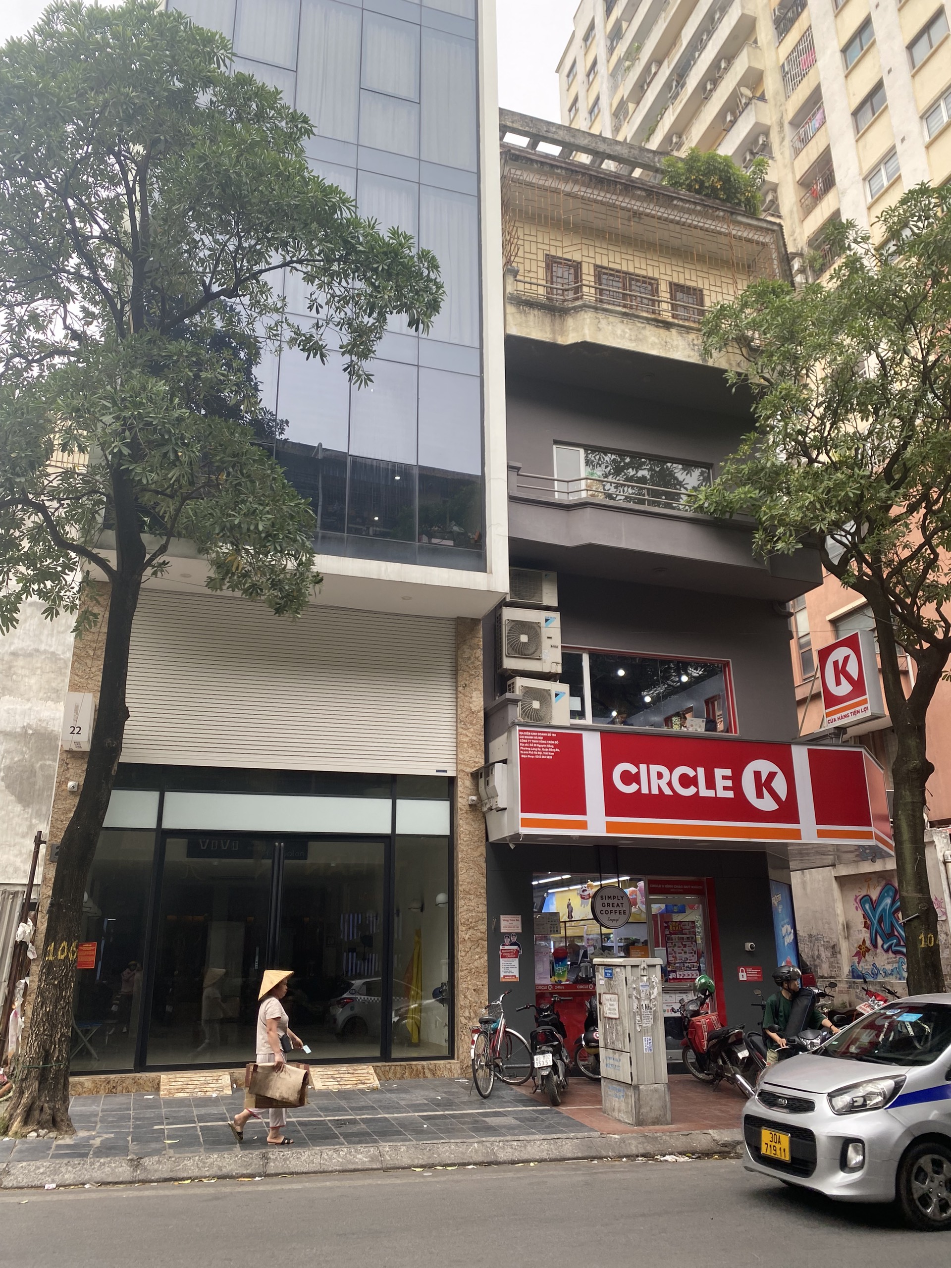 Nhà mặt phố Hồ Đắc Di-DT: 110m2, MT: 7.5m, 4 tầng.