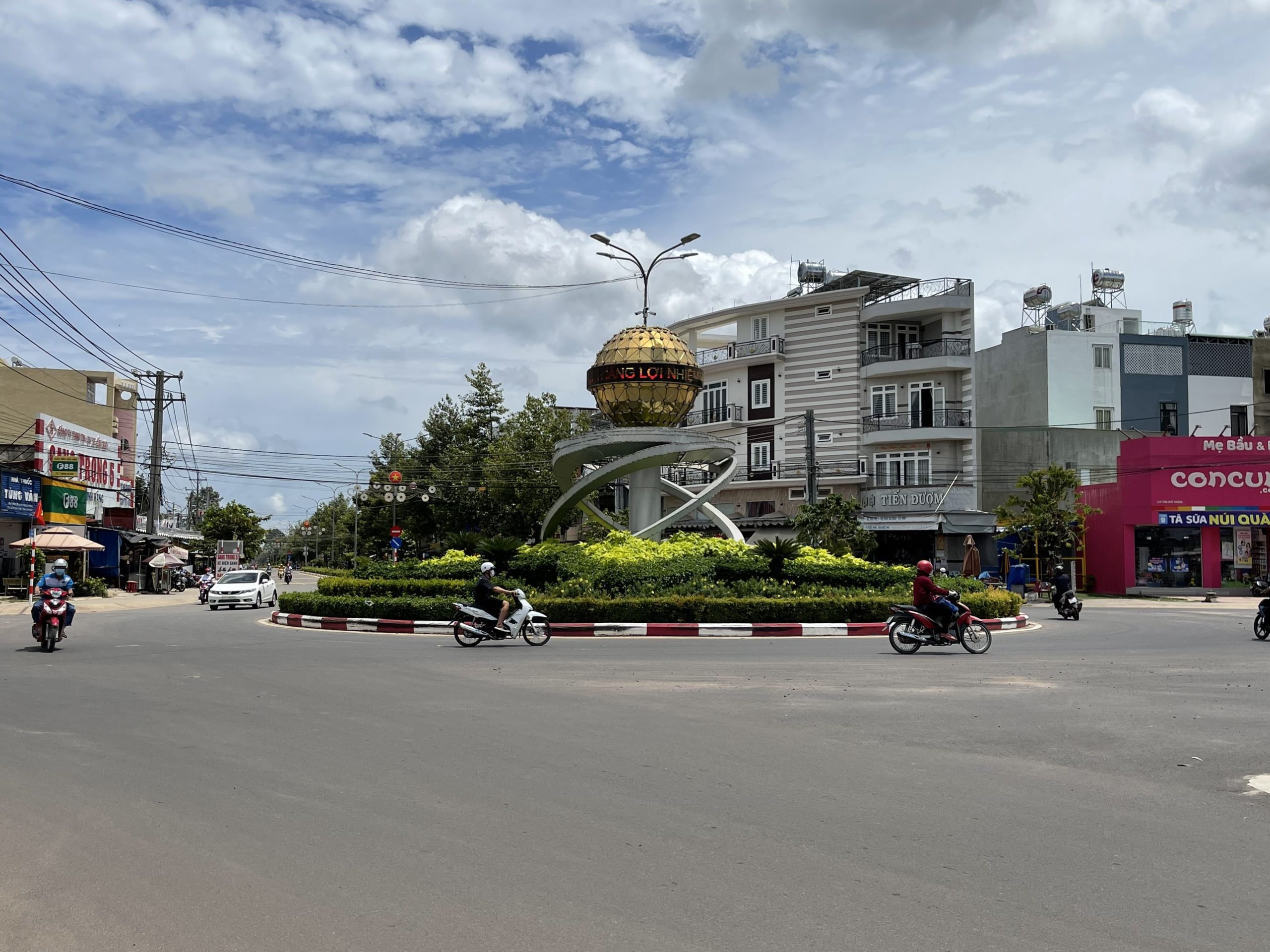 Em cần bán lô đất Tân Châu Tây Ninh 2 mặt tiền