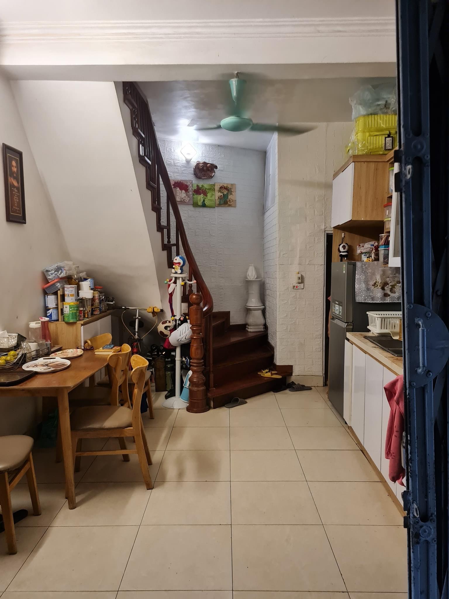 Nhà phố HƯƠNG VIÊN - gần hồ - giáp phố cổ - TT quận Hai Bà, 21m,4 tầng ,2,3 tỷ.