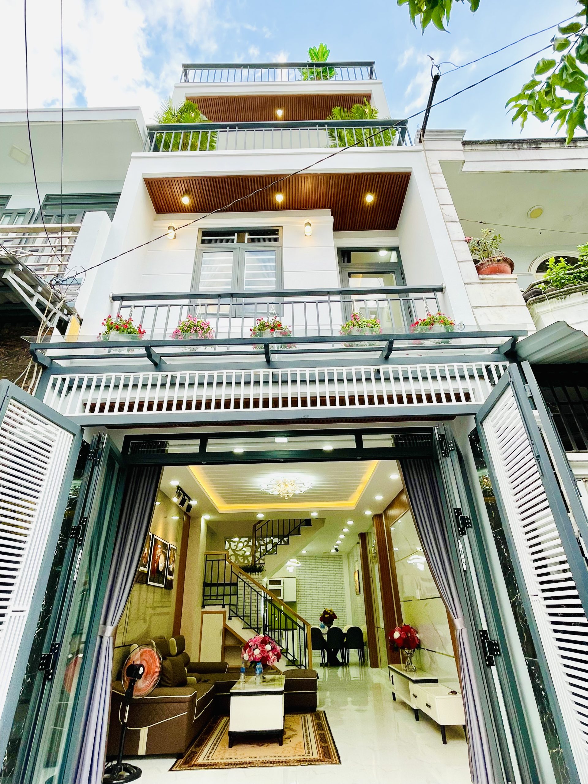 Bán nhà phố đường Bùi Quang Là phường 12 Gò Vấp